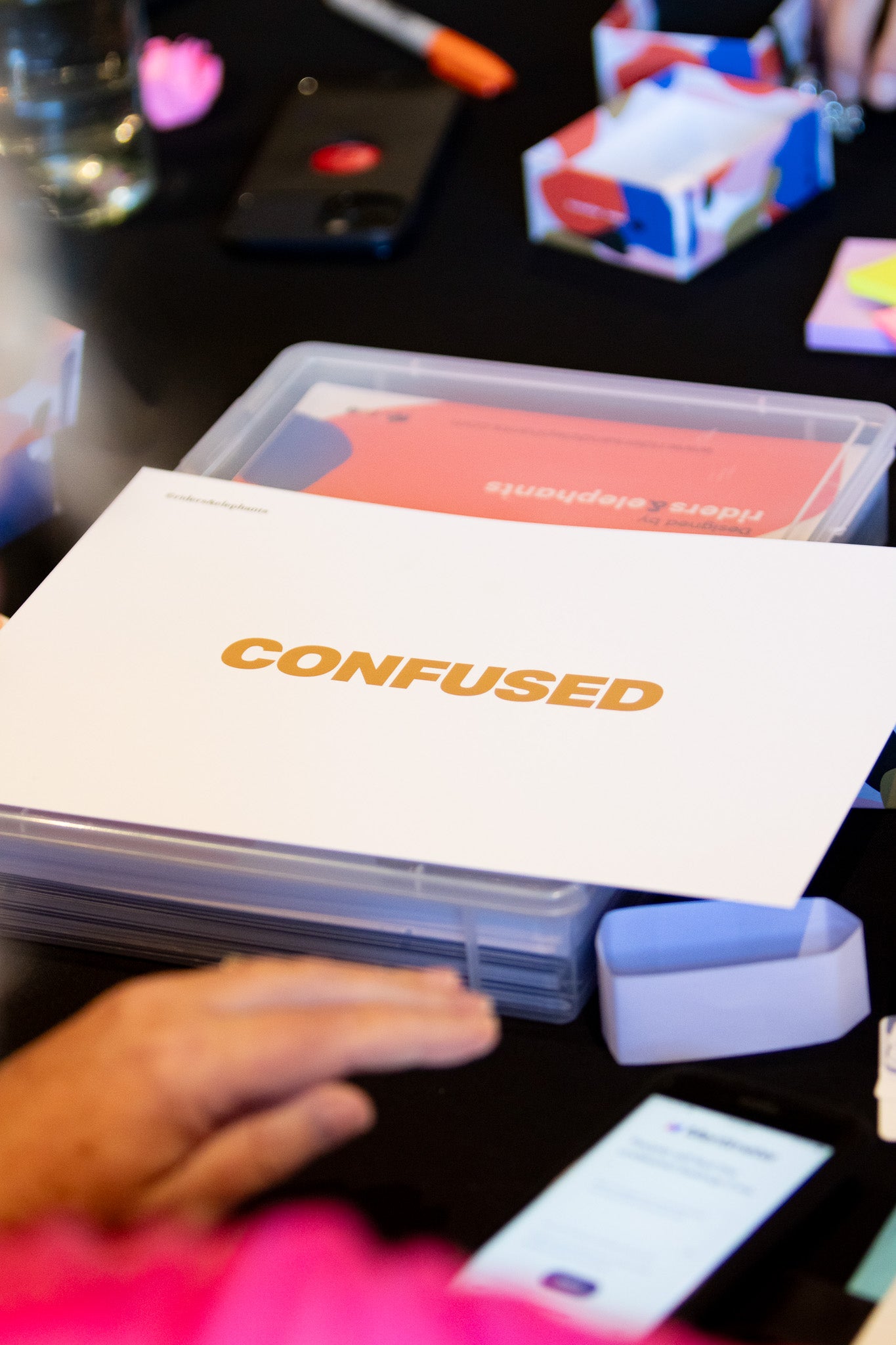 ECD Oversized Edition – riders&elephants